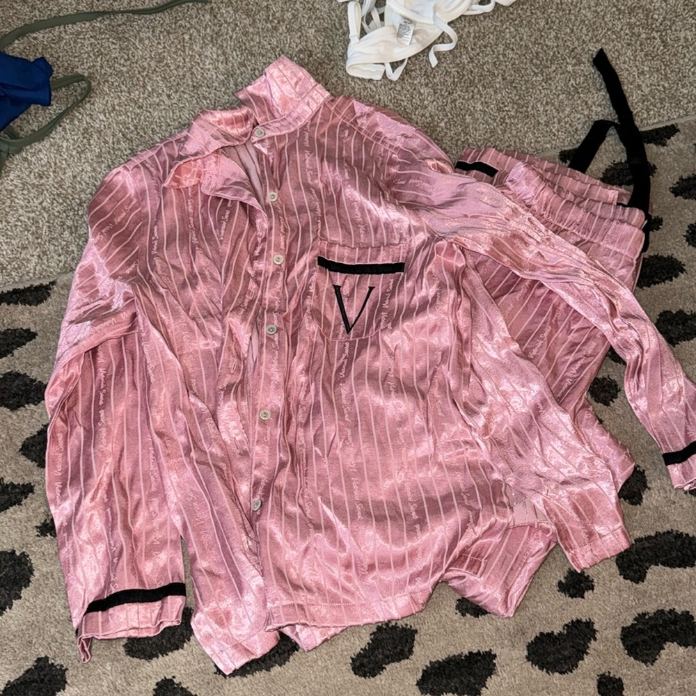 Victoria secret pajama set